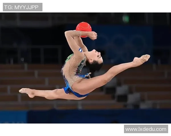 中国体操女队演练新难度动作,网友赞叹不已 中国体操女队演练新难度动作,网友赞叹不已