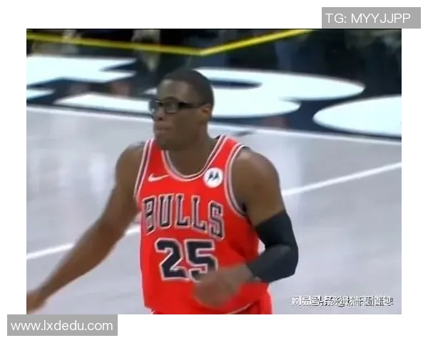 掘金赛场爆发小插曲，裁判如何处理？