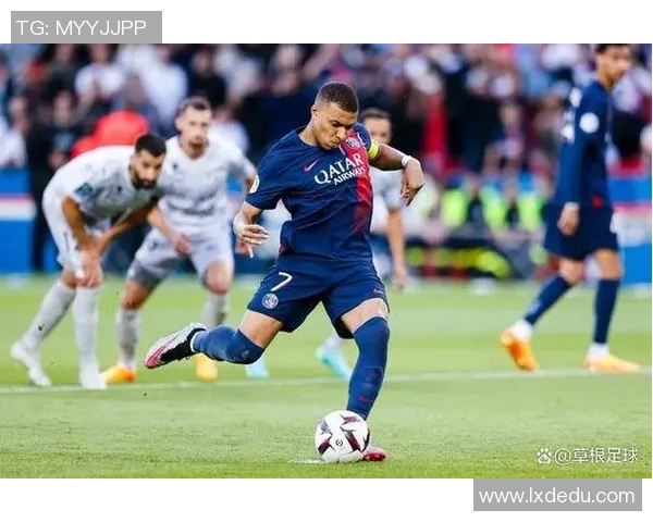 姆巴佩亲口承认曾认真考虑过离开球队未来去向引发外界热议 姆巴佩亲口承认曾认真考虑过离开球队未来去向引发外界热议